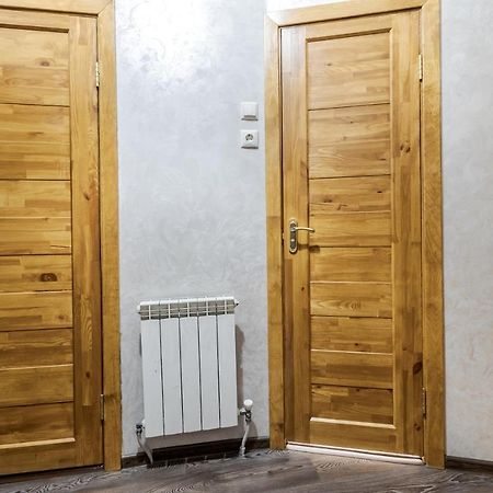 Akademika Hnatyuka Apartment Лвив Екстериор снимка