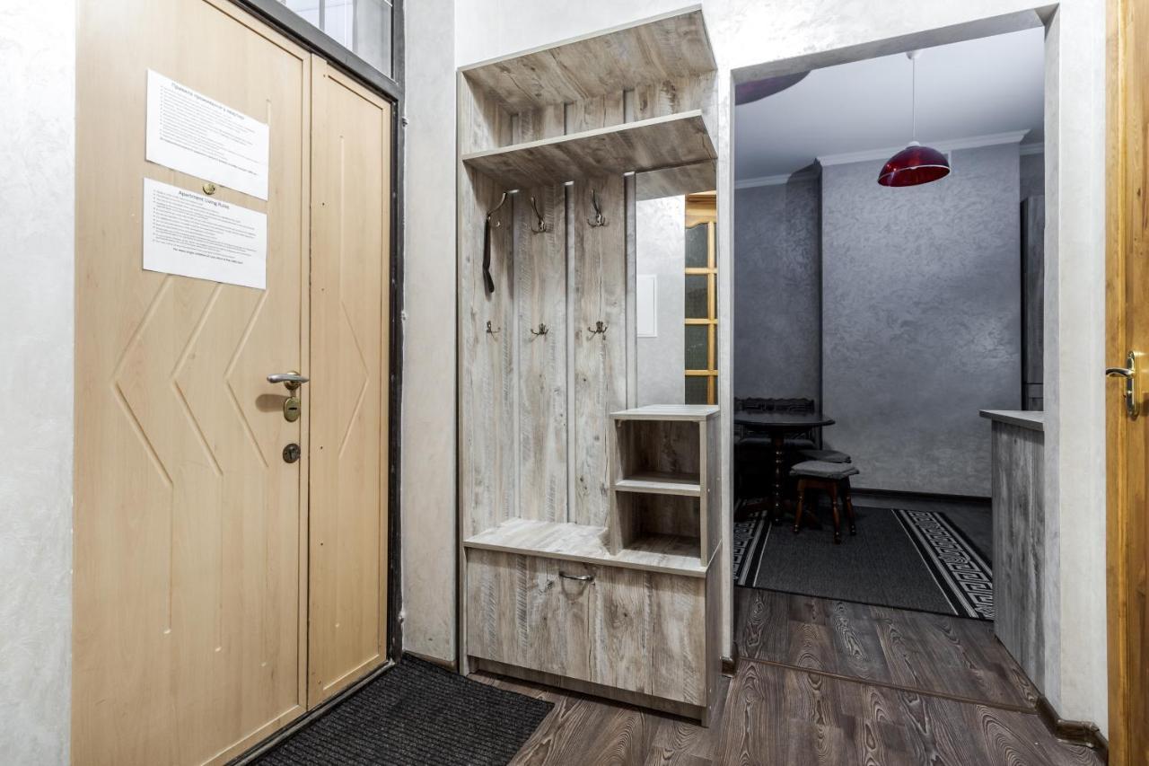 Akademika Hnatyuka Apartment Лвив Екстериор снимка